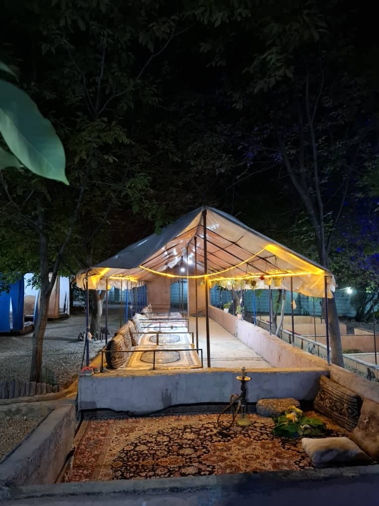 باغ سنتی دلگشا در جاده آبشار یاسوج