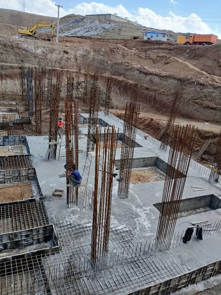 ساخت و اجرای اسکلت های بتنی رامین خوش کیش در خرم آباد