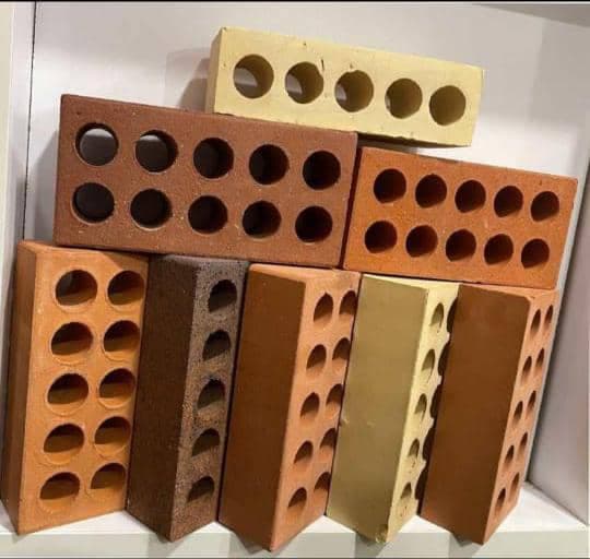 فروش عمده مصالح ساختمانی احمدی در اصفهان