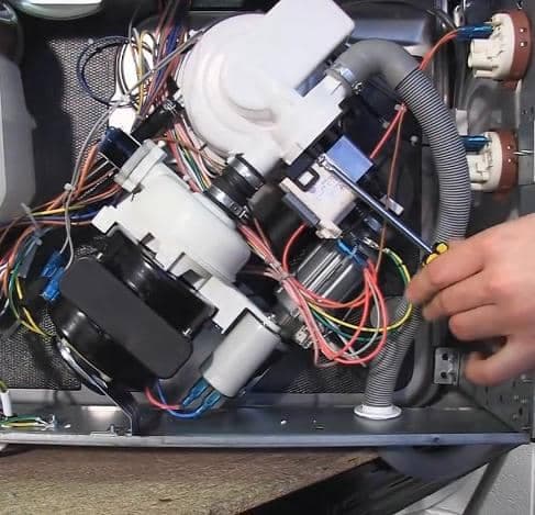 تاسیسات ساختمانی و فنی قادری در کرمانشاه