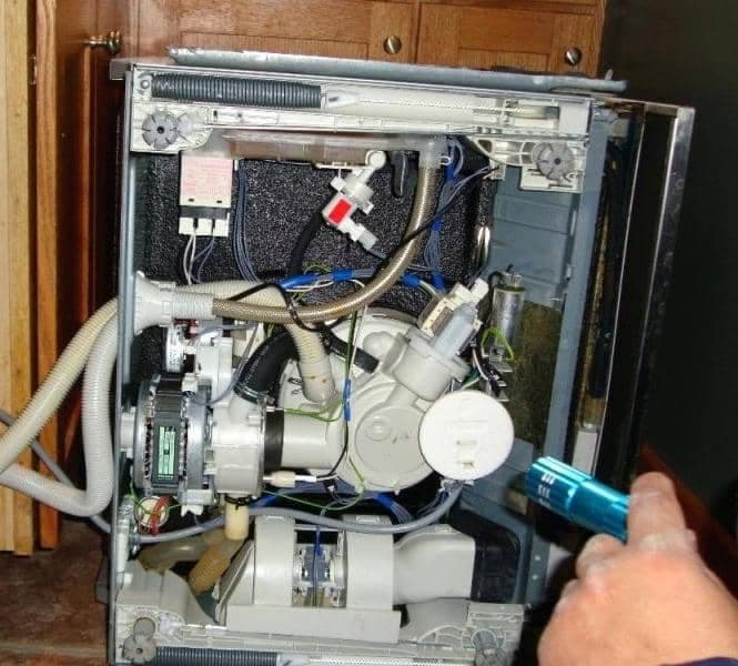 تاسیسات ساختمانی و فنی قادری در کرمانشاه