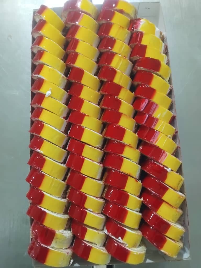 تولید و پخش شیرینی سلطانی در شهر قدس