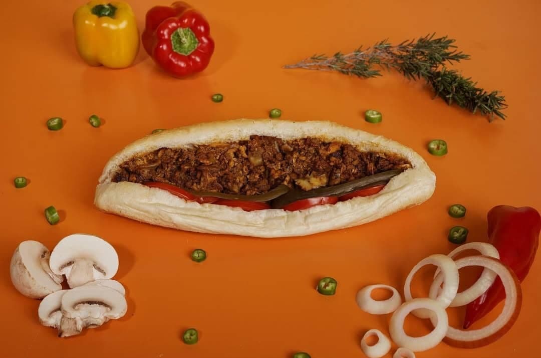 ساندویچ و فلافل سلطانی در سنقر