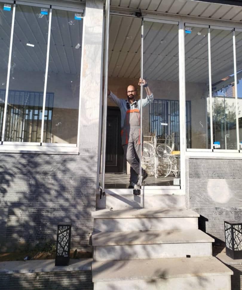 تولید و اجرای شیشه بالکنی مداح در دماوند