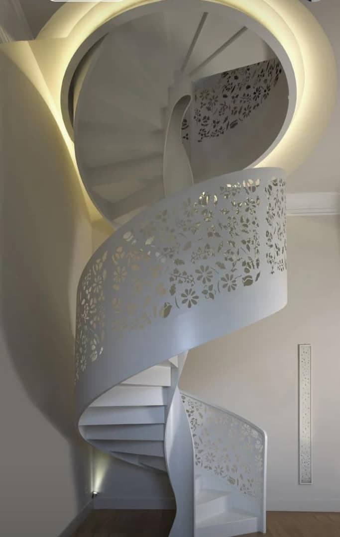 طراحی و اجرا تخصصی پله گردون غفاری در بروجرد