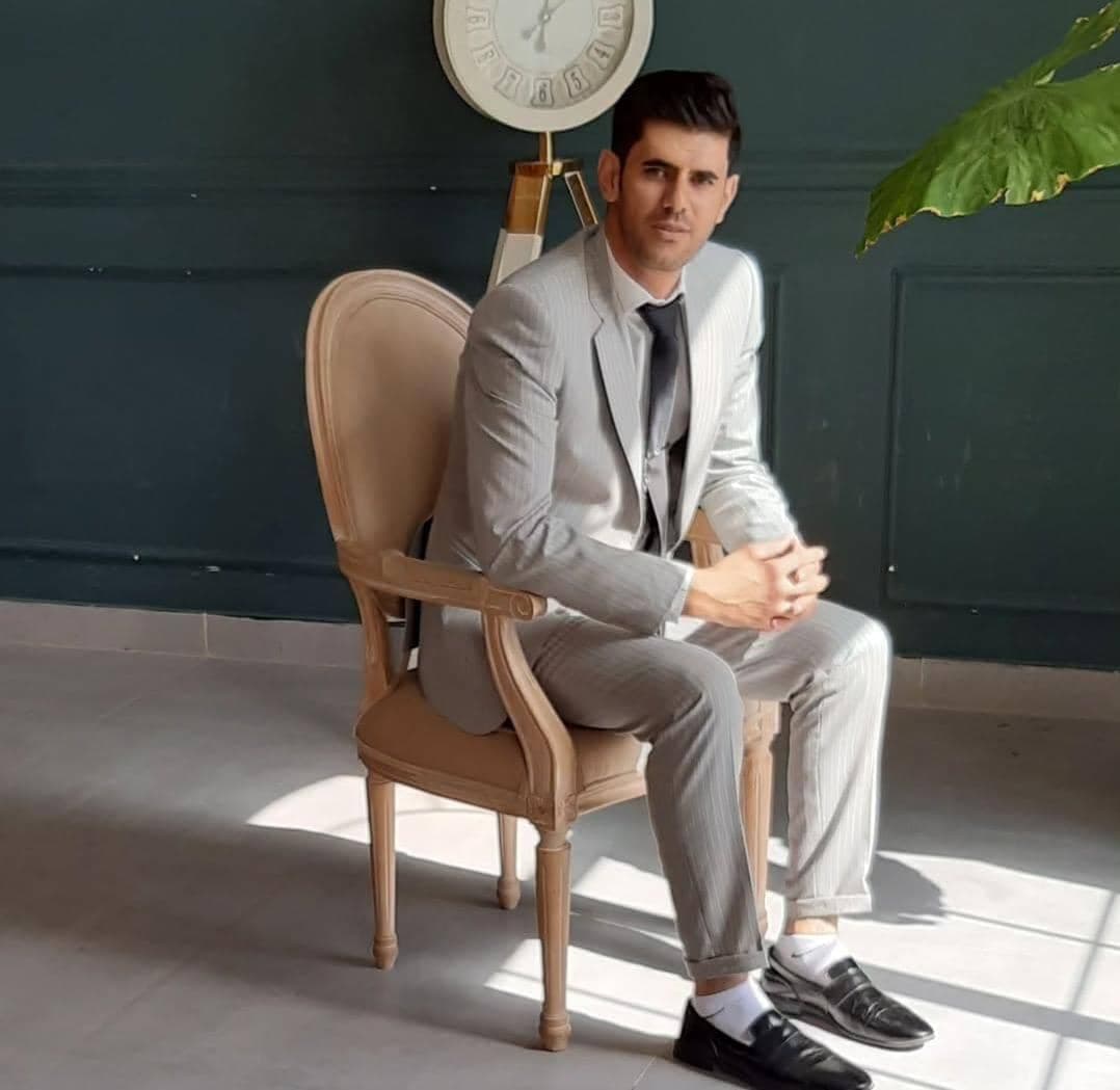 خیاطی کت و شلوار مجید نقدی در کامیاران