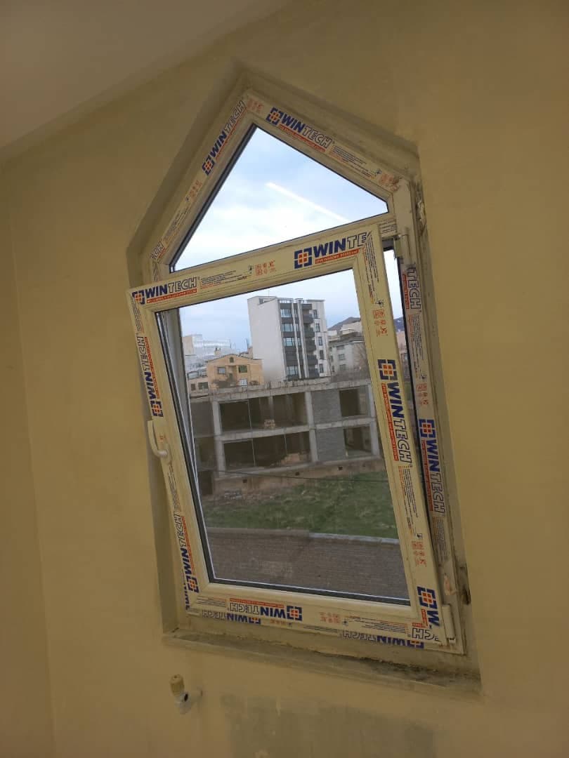 ساخت درب و پنجره upvc و آهنی وین سازان در همدان