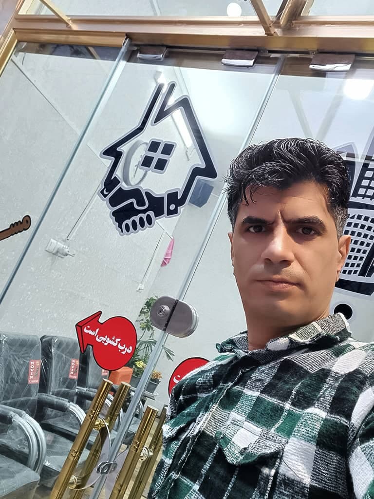 املاک سفیدگران در روستای لنگرود قم