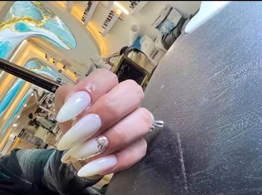 آموزشگاه تخصصی کاشت ناخن میترا پورمهدی در سیرجان