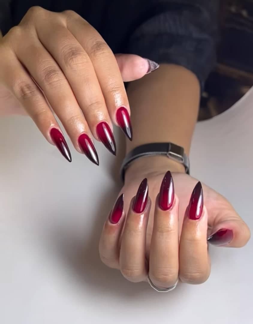 آموزشگاه تخصصی کاشت ناخن میترا پورمهدی در سیرجان