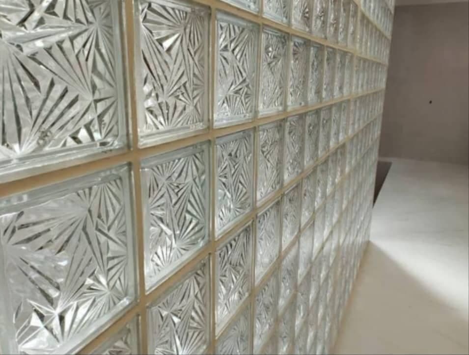 نمایندگی فروش بلوک شیشه ای سفید و رنگی بهار در تبریز