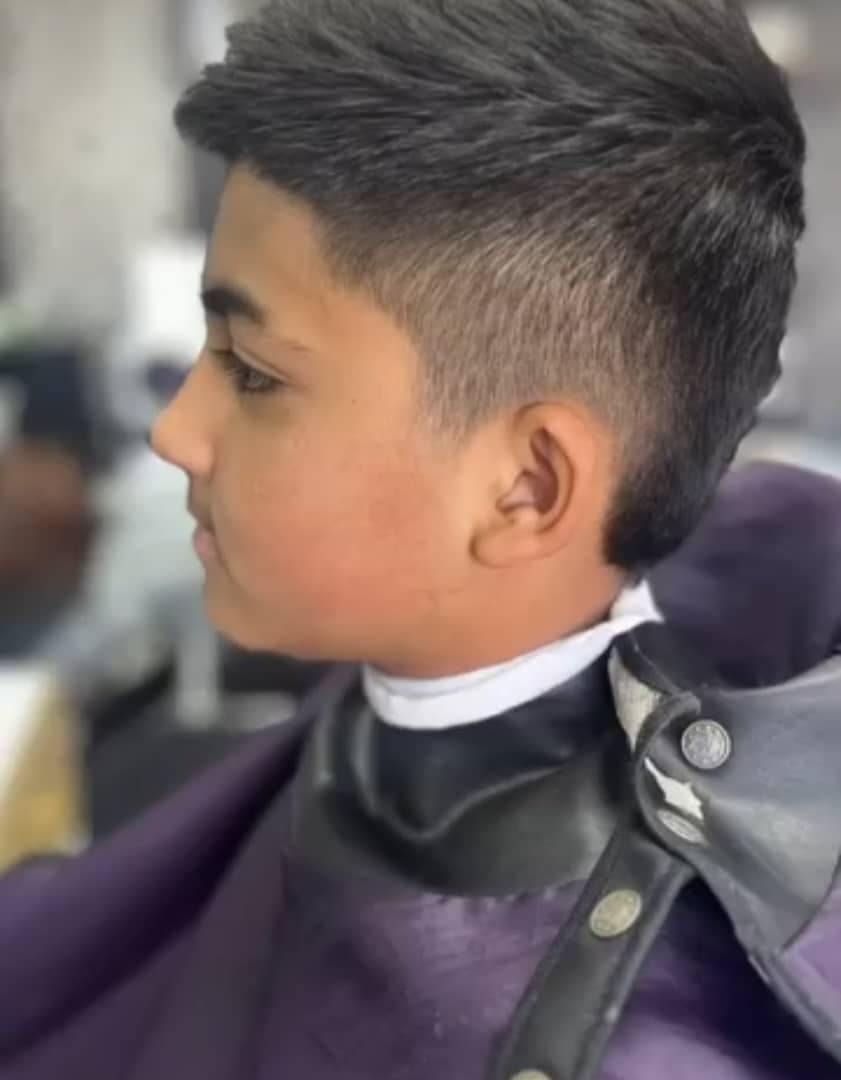 آرایشگاه مردانه نیوفرم در تربت حیدریه