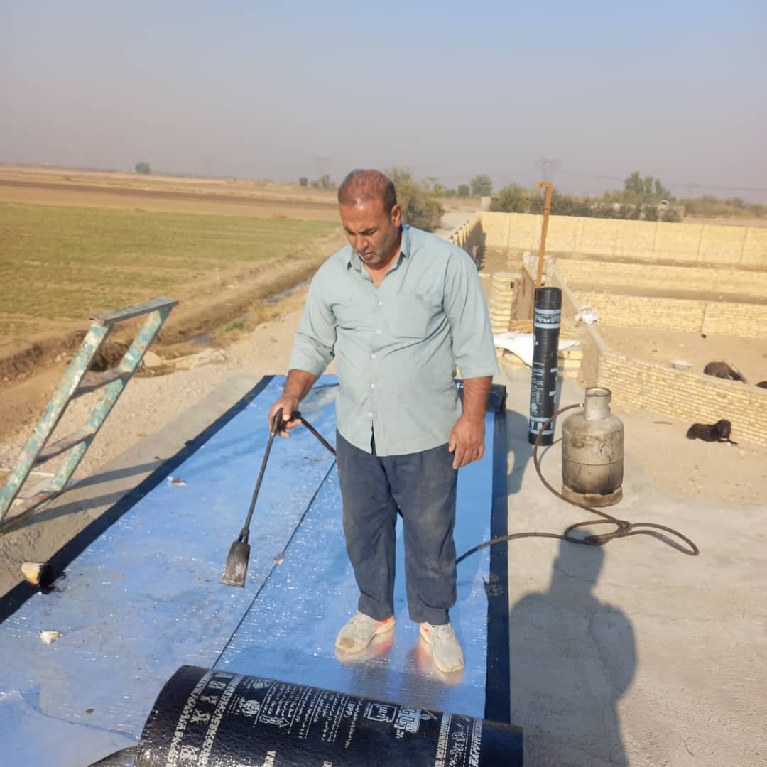 اجرای ایزوگام و قیرگونی تاجیک در ورامین