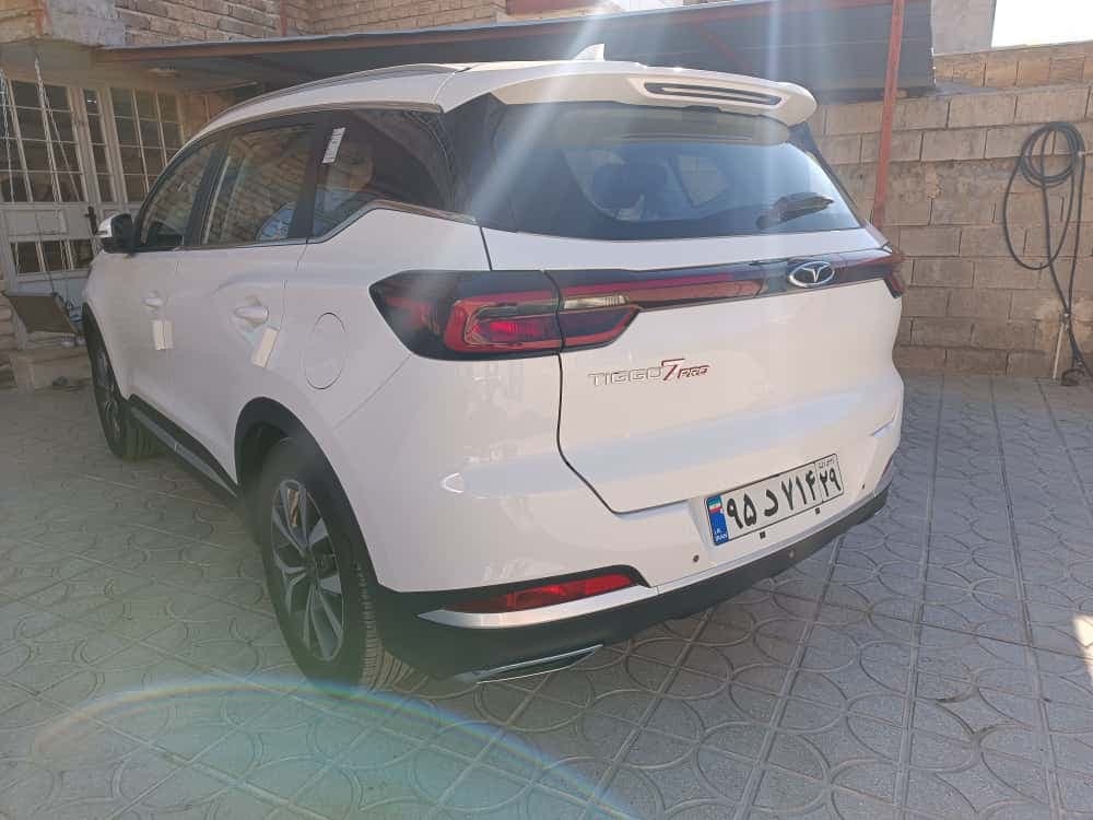 اتوگالری احسان میرزایی در سر پل ذهاب