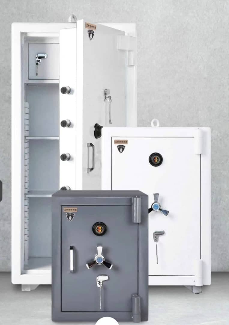 پخش و فروش گاوصندوق رمزدار و نسوز محمودآبادی در شیراز