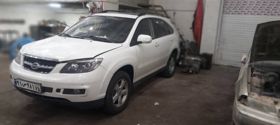 تعمیرگاه اتومبیل رنجبر در رفسنجان