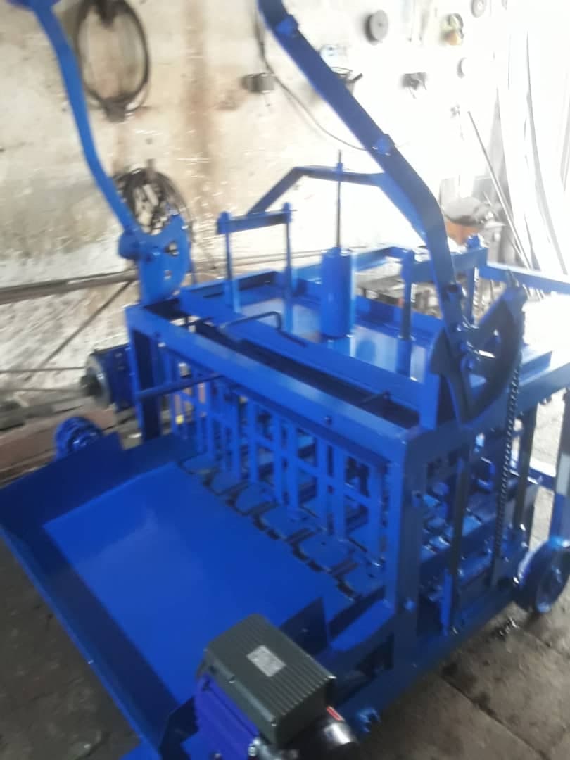 تولید و فروش تعمیر دستگاه بلوک زنی و ماشین سازی بیگلری در کرج