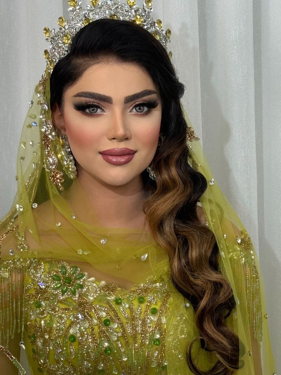 میکاپ آرتیست میترا تیماس در بندرعباس