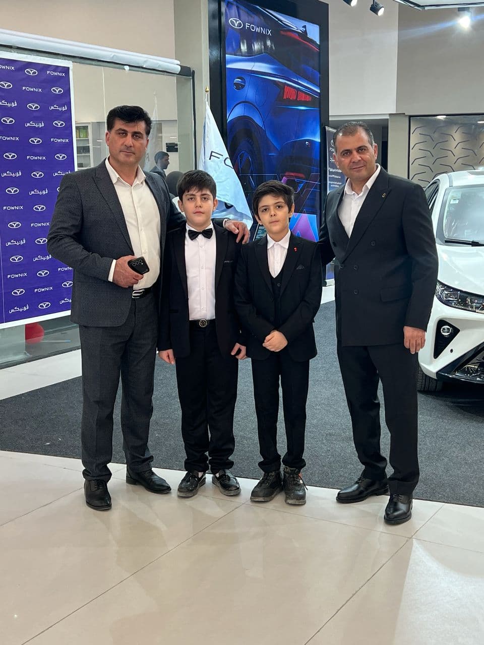 نمایندگی فونیکس و ام وی ام MVM مدیران خودرو کاظمیان در نور آباد لرستان