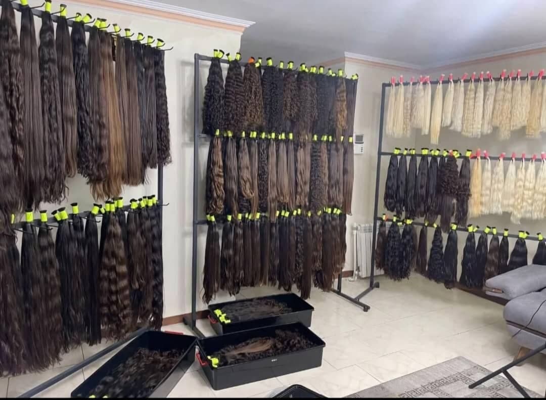 خرید عمده و تکی موی طبیعی به مدیریت دنیا راستین در کرمانشاه