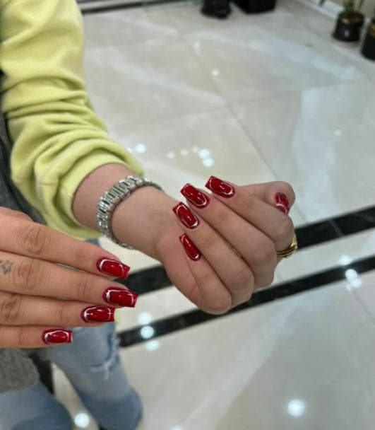 آموزشگاه تخصصی کاشت ناخن میترا پورمهدی در سیرجان