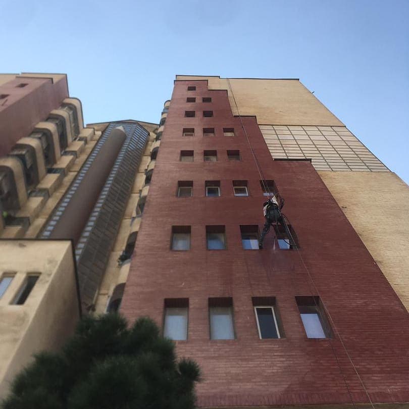 خدمات کار در ارتفاع شرکت سیمرغ بلندای آسیا در شیراز