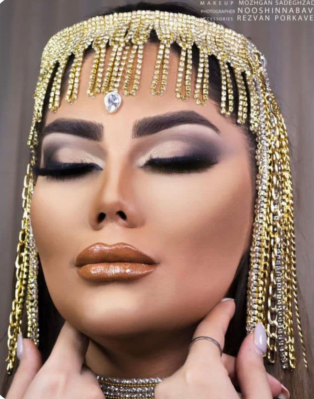 سالن زیبایی تاج در کاشان