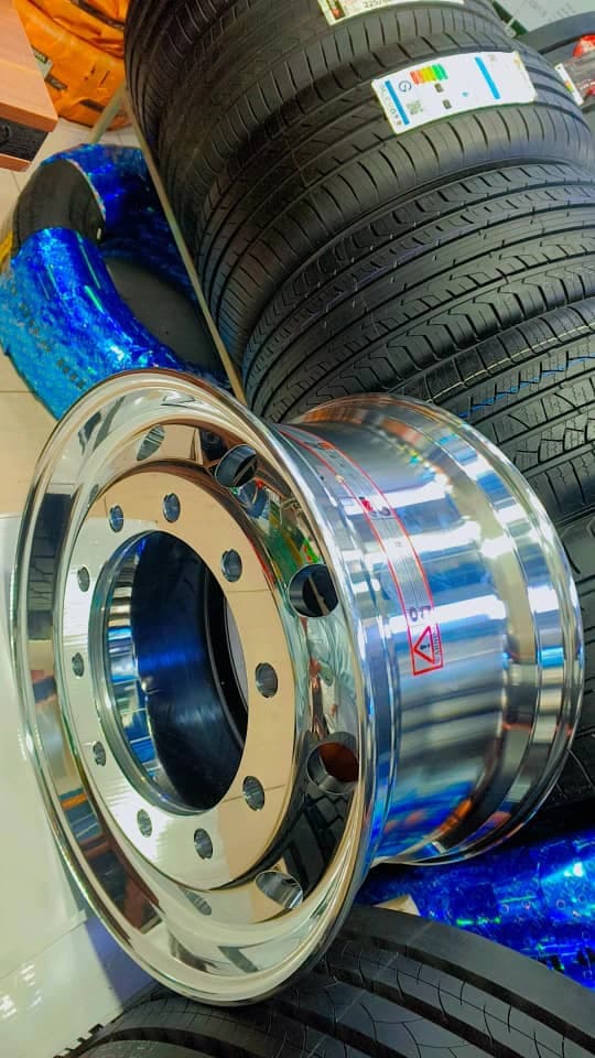 واردات و پخش لاستیک ایرانیان در چابهار