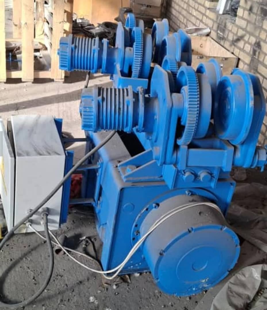 ساخت و نصب جرثقیل سقفی کیان صنعت شرق در مشهد