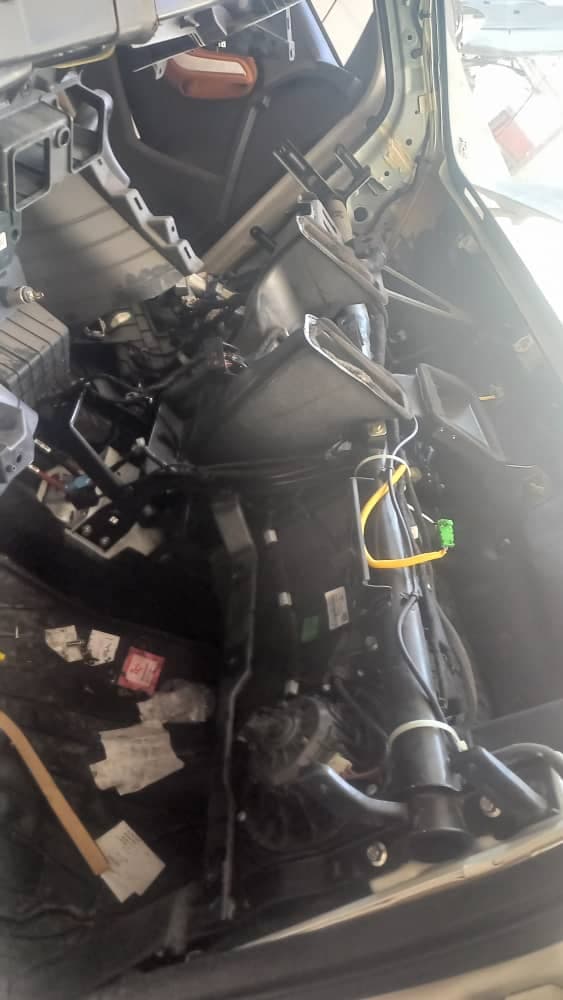 تعمیرات تخصصی گیربکس های اتومات سعید در رودهن