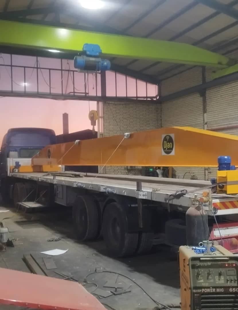 ساخت و فروش جرثقیل سقفی اوجان صنعت در تبریز