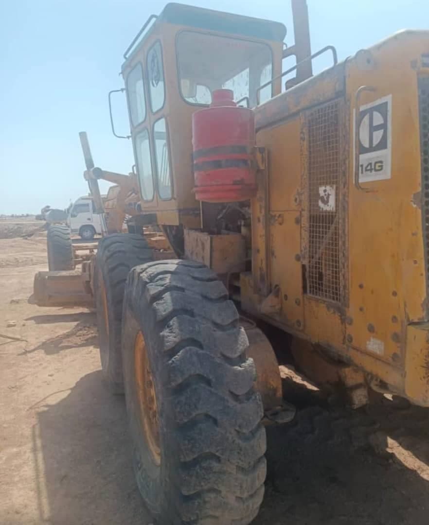 تعمیرات بیل مکانیکی و لودر کرمان هیدرولیک اقبالی در کرمان