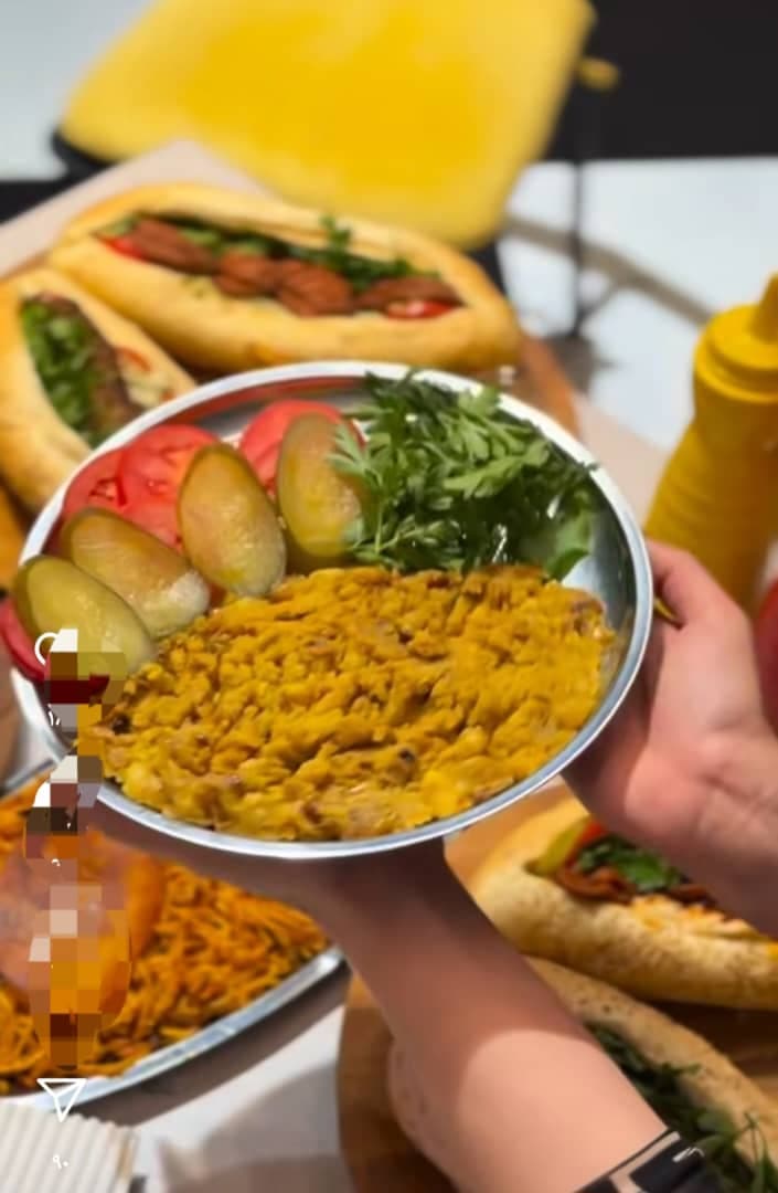 اغذیه فروشی دایی میلاد در بوشهر