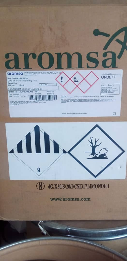 پخش عمده و جزئی اسانس شیمیایی پناه در تهران