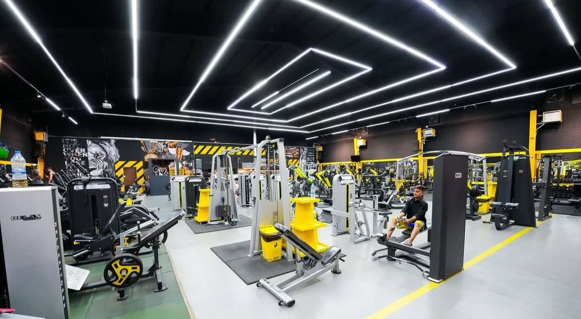 باشگاه کراس فیت دینامیک در کردان کرج