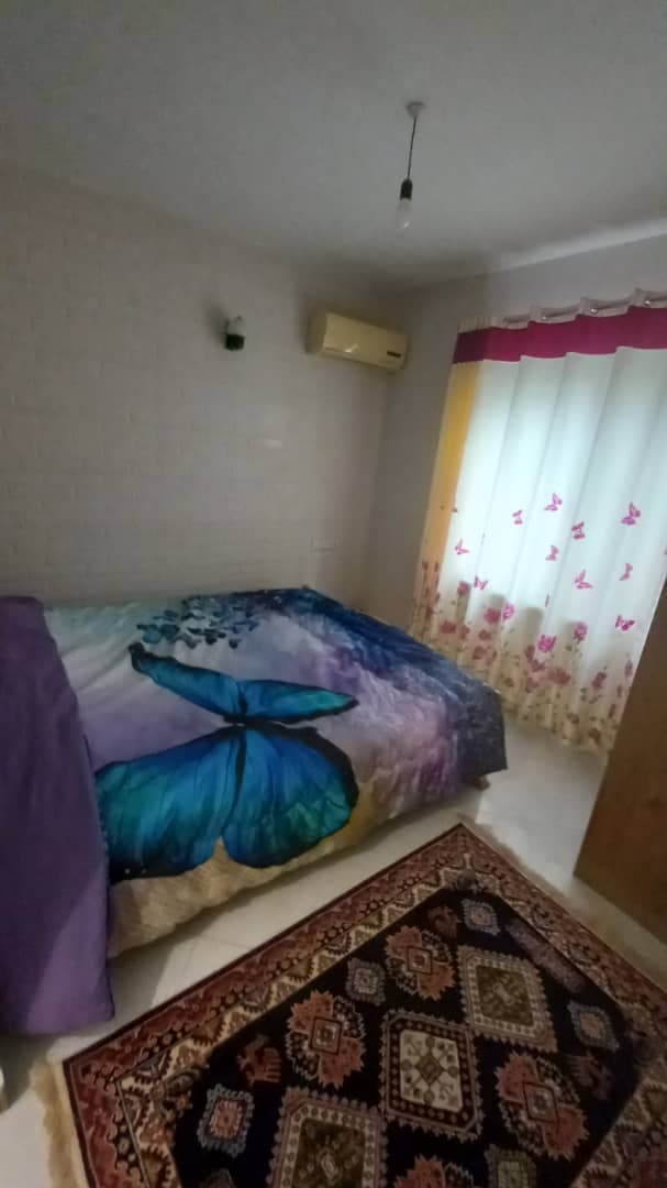 اجاره ویلا باغ استخردار دوخوابه آقای عشورنژاد در میدان شهید رجایی رامسر