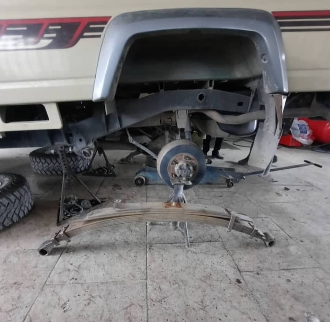 تعمیرگاه خودرو الیاسی 110 در ساری