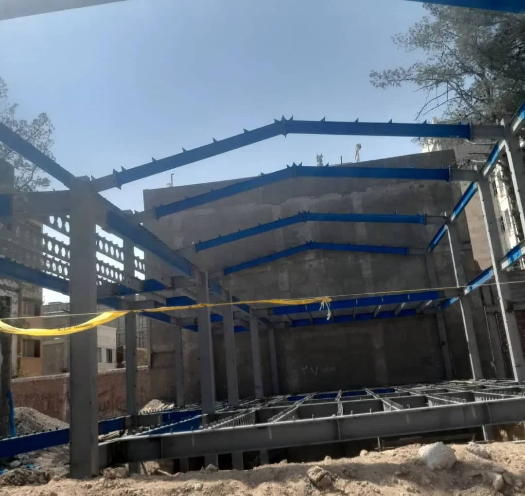 ساخت و نصب سازه های اسکلت فلزی و سوله های صنعتی رضایی در کرمان