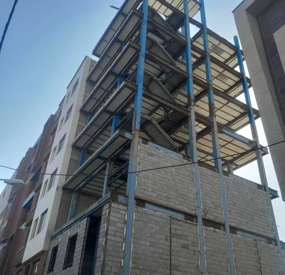 ساخت و نصب سازه های اسکلت فلزی و سوله های صنعتی رضایی در کرمان