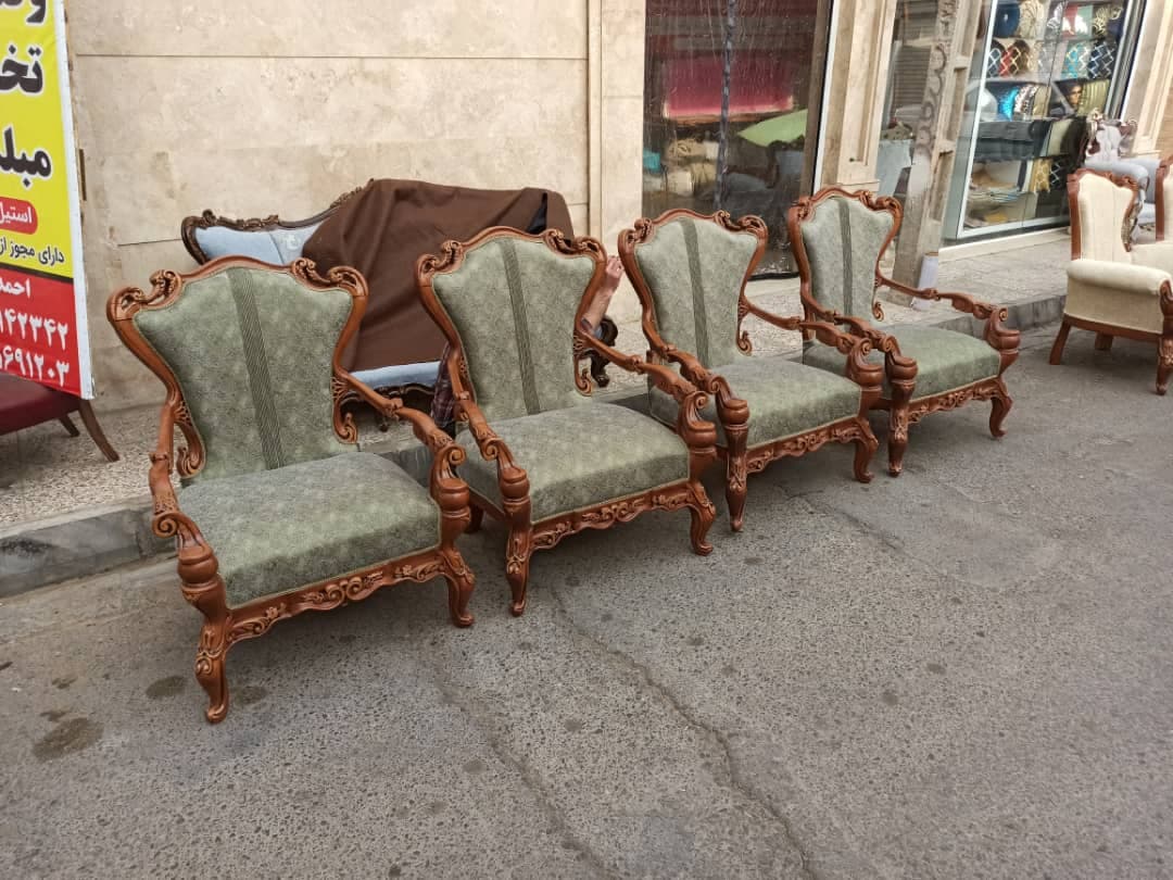 تعمیرات و نوسازی مبل امپراطور در مشهد