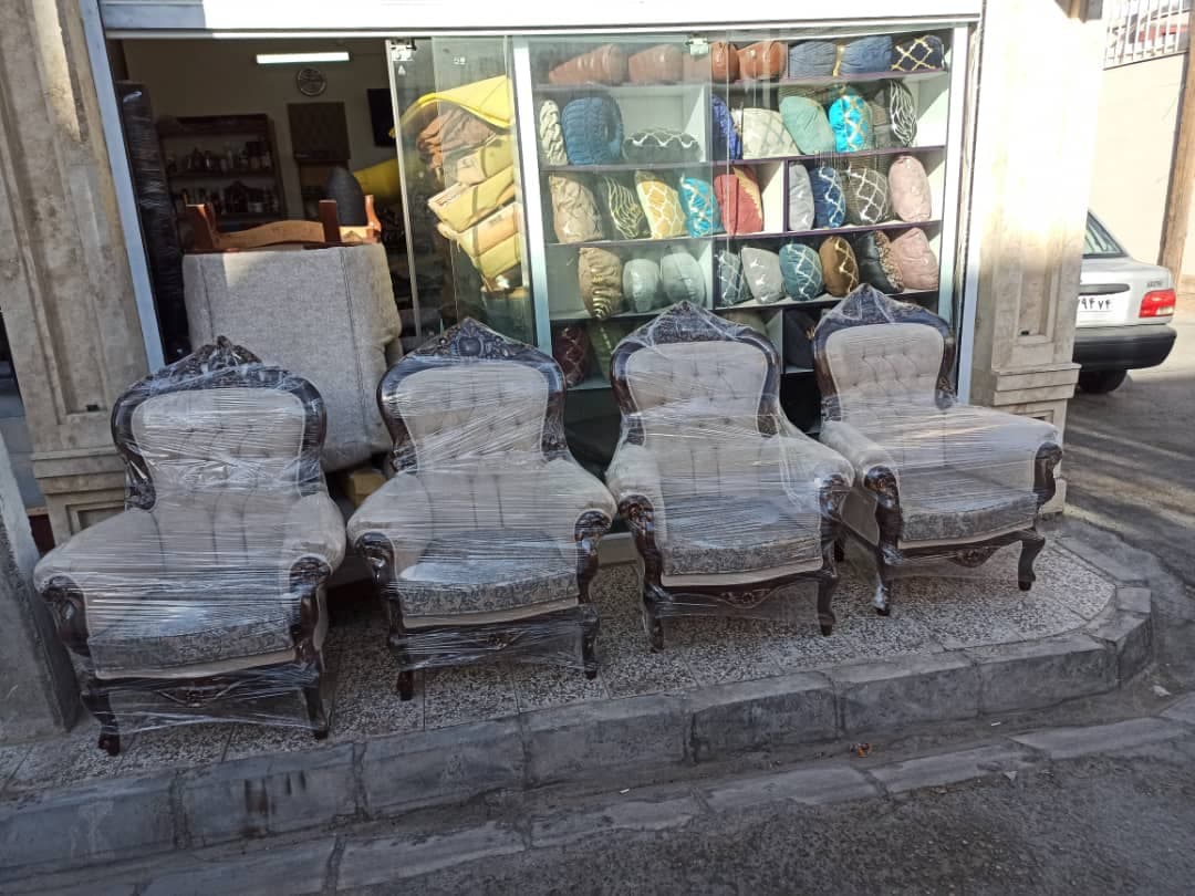 تعمیرات و نوسازی مبل امپراطور در مشهد