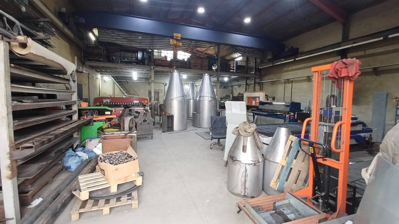 خدمات برش لیزر فلزات و نورد ورق محمود یاری در رشت