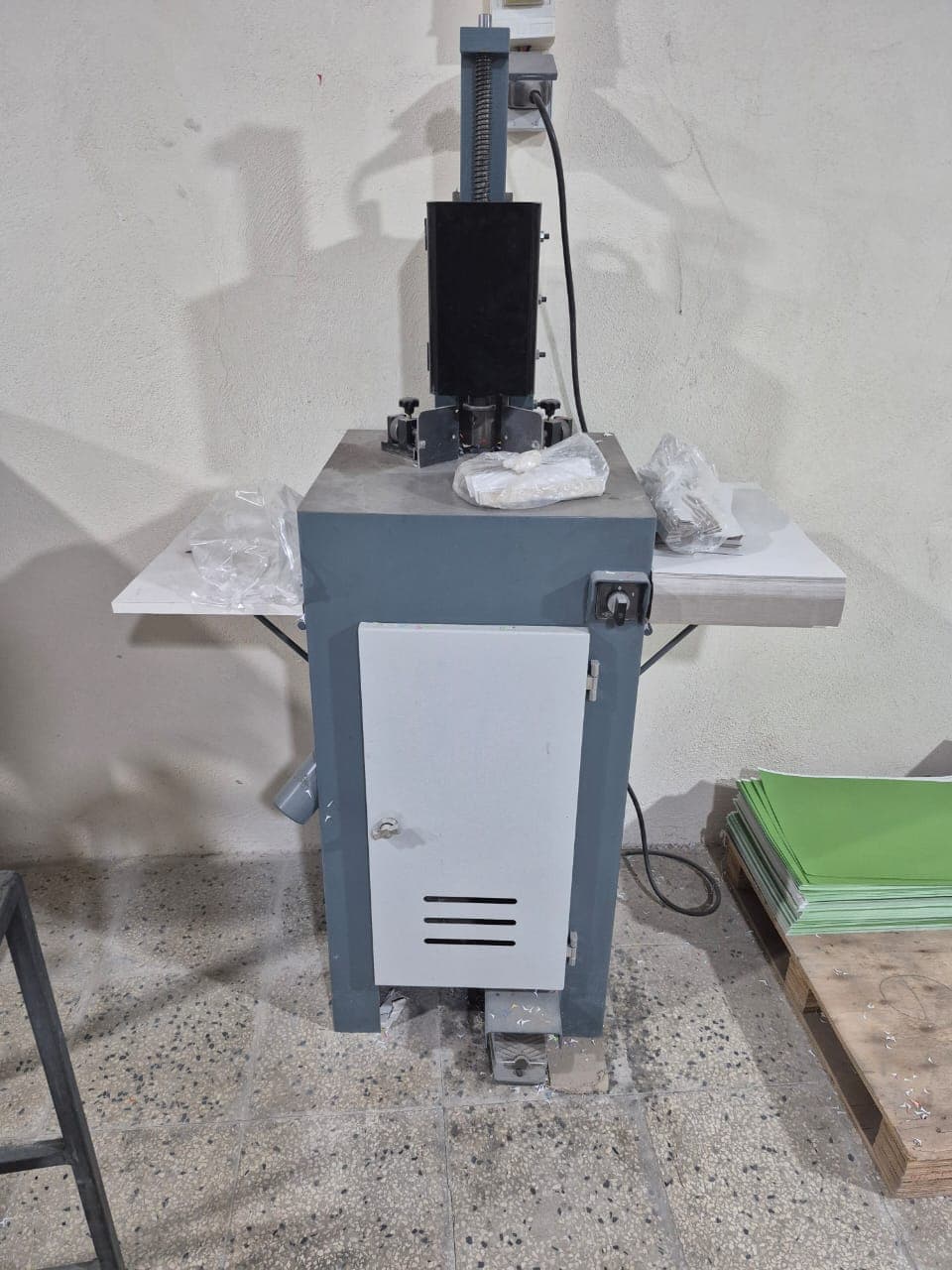 خرید و فروش ماشین آلات چاپ و صحافی سعید در تهران