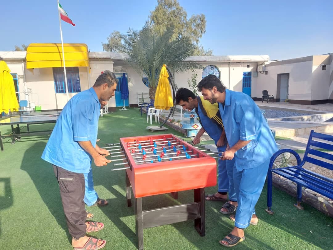 کمپ و مرکز ترک اعتیاد بدون درد و خماری توحید در باغ ملک