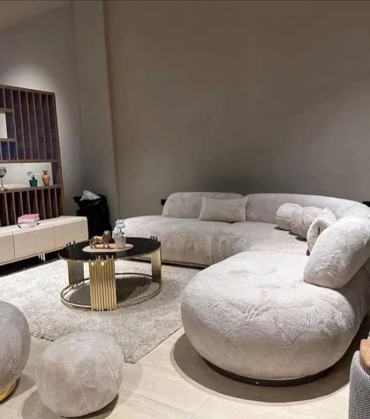 تولید و تعمیرات مبلمان آینور در تبریز