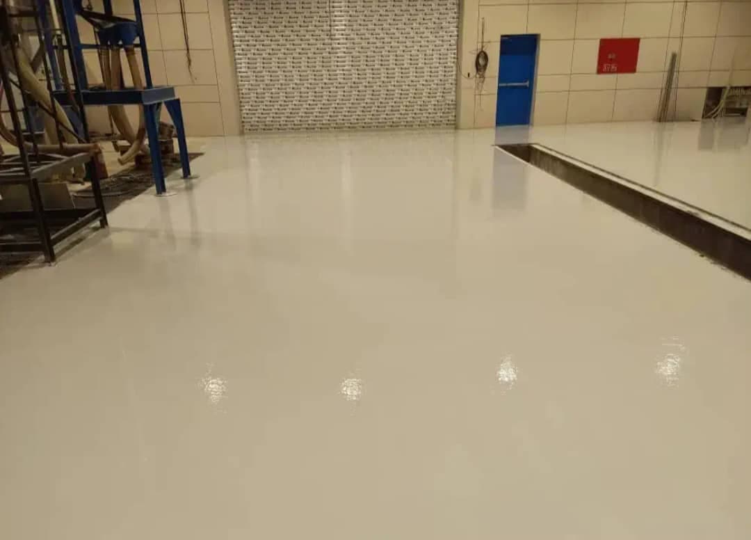 اجرای کفپوش اپوکسی صنعتی عمران صنعت سازان SARAL در بندرعباس