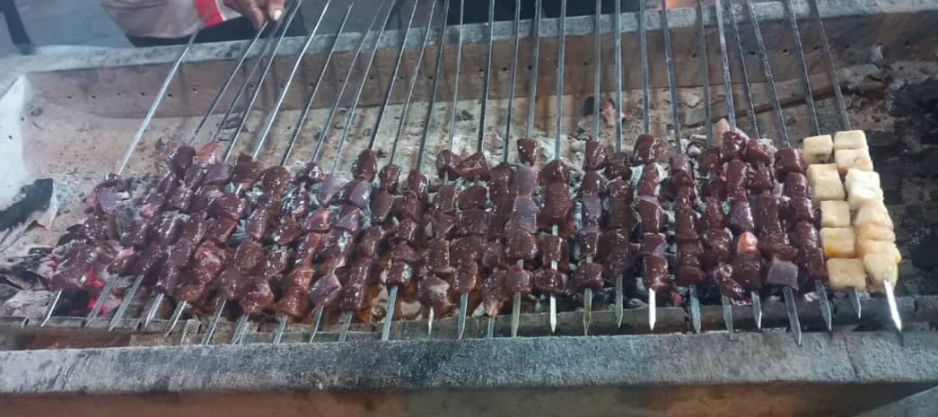 کبابی خانه کباب صادقی در اهواز