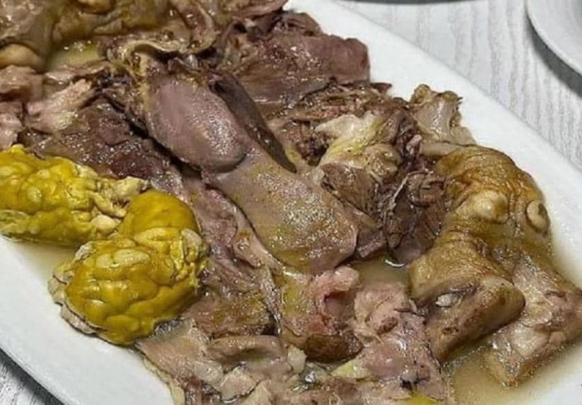 کله پزی کوهسار به مدیریت سیدحسین کاظمی در اصفهان