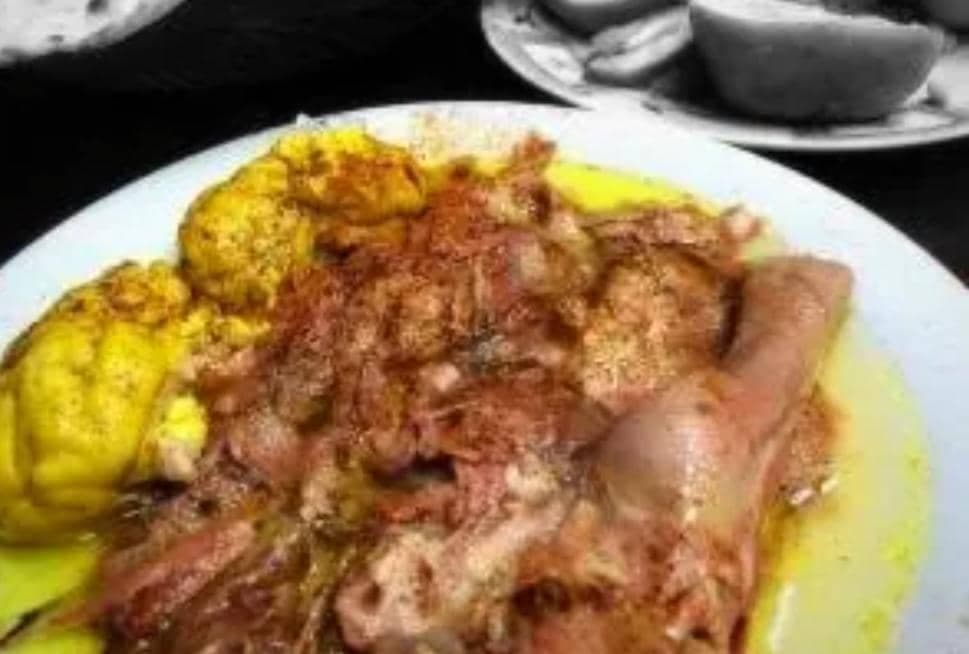 کله پزی کوهسار به مدیریت سیدحسین کاظمی در اصفهان