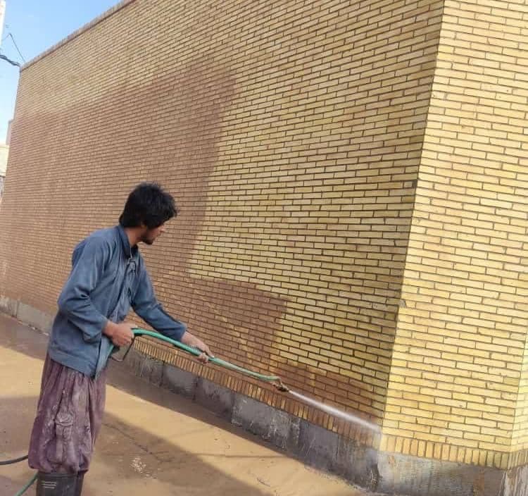 شستشوی نما و کفسابی آریانا در یزد